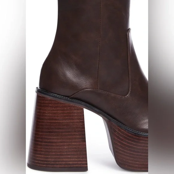 Free People Chunky Bratz Doll Chocolate Brown Leather Knee-High